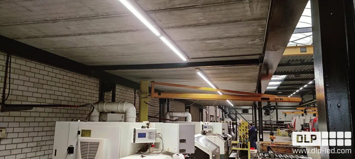 led-lijnverlichting-werkplaatsverlichting-sabo-boxtel (2)